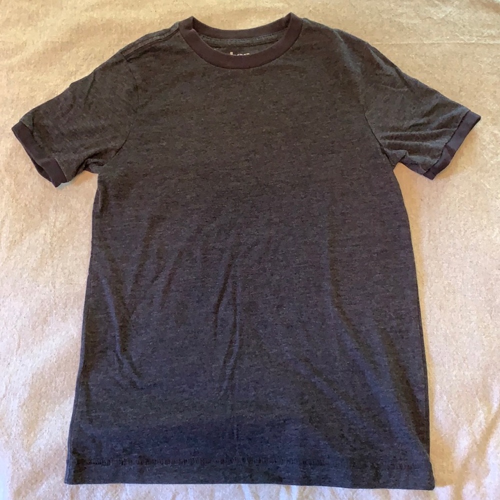Urban Pipeline Boys T-shirt Navy Heather size medium